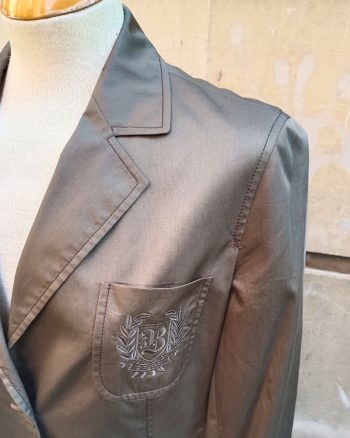 Blazer con escudo de Burberry 2000s Embroidered Coat of Arms Sport jacket by Burberry